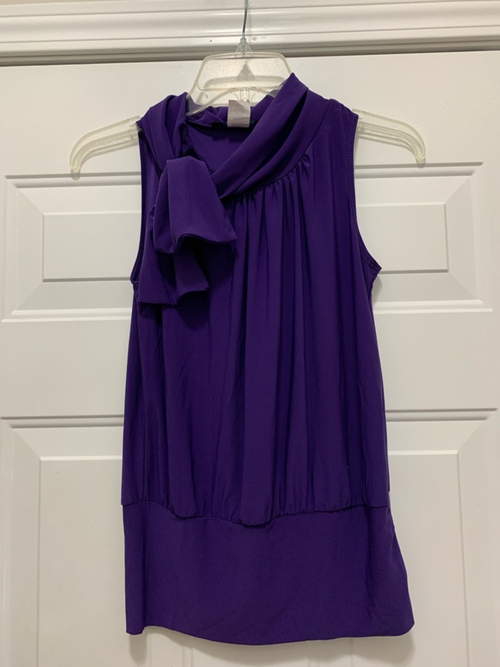 4/$10 American City Wear Purple Sleeveless Bow-Neck Blouse Size Small